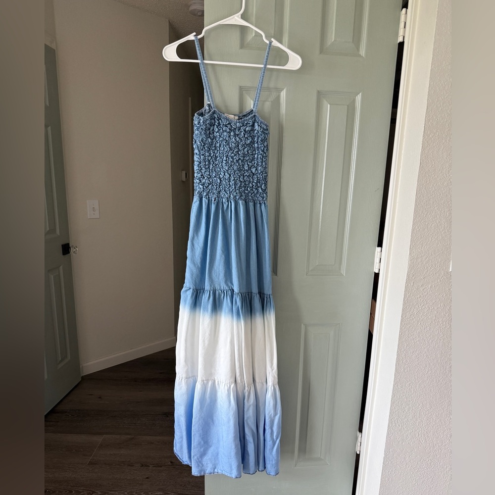 Milio Milano Women's blue and white maxi Dress Size S *flaw see pics hole damage